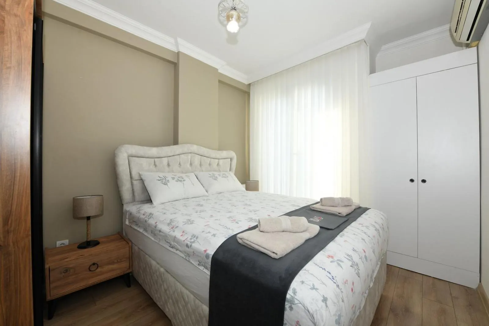 Perihan Suite 10 ile iletişim